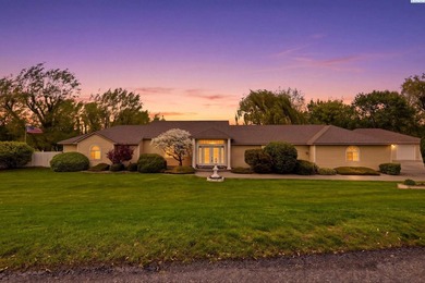 MLS# 292211 | Rare Lakefront Opportunity in The Lakes One of - photo 3