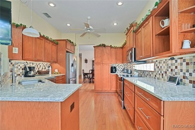 Fabulous location for this nicely updated 3 bedroom 2 bath - photo 13