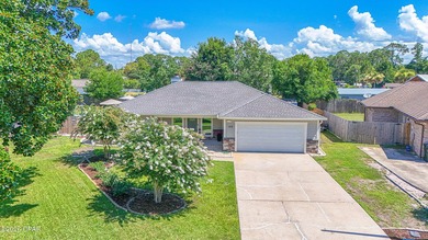 Move right into this beautifully renovated 2,078-square-foot - photo 4