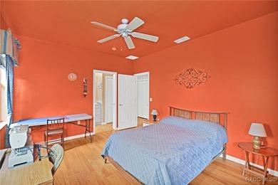 Fabulous location for this nicely updated 3 bedroom 2 bath - photo 27