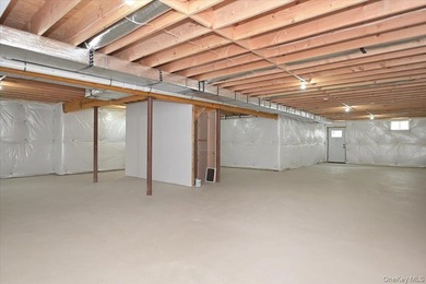 Welcome to this beautiful newly constructed center hall colonial - photo 36