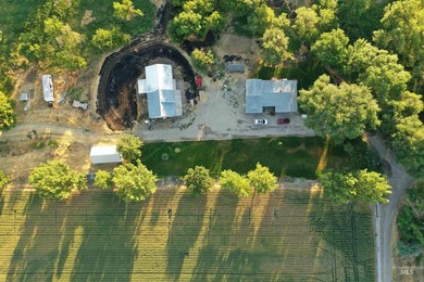 Amazing island property with 36+ acres surrounded by beautiful - photo 9