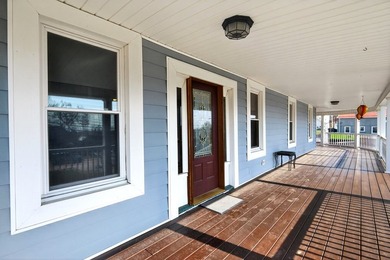 Unlock the potential of this versatile commercial property