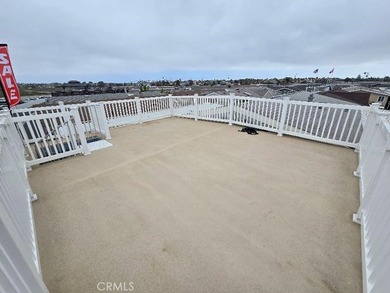 Ocean Views from Your 500 Sq. Ft. Private Rooftop Deck! Just - photo 12