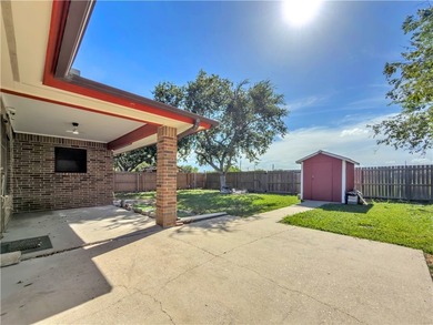 Experience the perfect harmony of comfort and convenience in - photo 20