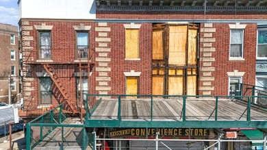 1703 Foster Avenue presents a compelling mixed use opportunity - photo 10