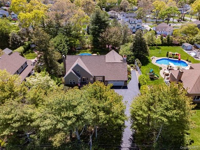 Beautiful custom-built home located in one of East Islip's most - photo 32