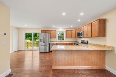 Welcome to Violette Estates! This beautiful new condo is ready - photo 8