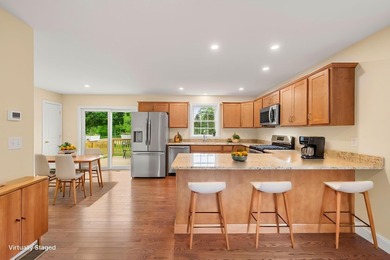 Welcome to Violette Estates! This beautiful new condo is ready - photo 9