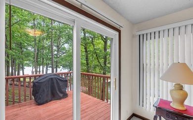 3 Bedroom WATERFRONT townhome on Lake DeSoto! Enjoy Sunsets from - photo 21