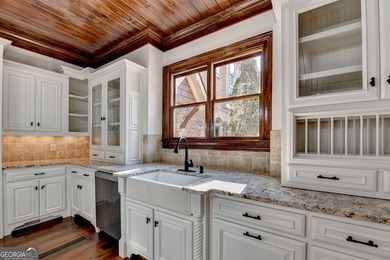 Buyer's new job did not come to fruition so they did not move to - photo 31