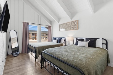 This 11-unit portfolio offers a turnkey, income-producing - photo 33