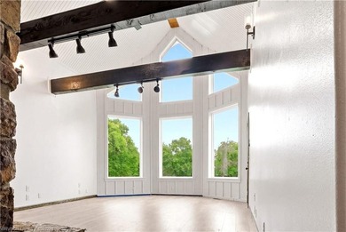 Wake up to beautiful views of Lake Tenkiller from the comfort of - photo 36