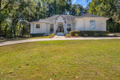 Lake Home For Sale in Tallahassee, Florida
