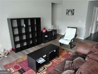 BEAUTIFULL HOME , BEST PLAN IN THE COMMUNITY. RANCH HOME WITH A - photo 5
