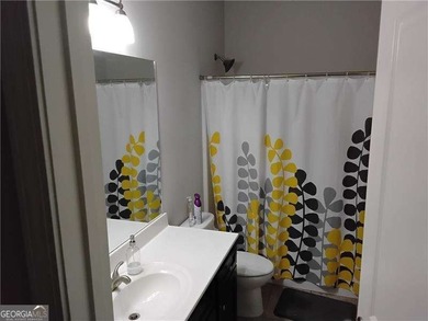 BEAUTIFULL HOME , BEST PLAN IN THE COMMUNITY. RANCH HOME WITH A - photo 6