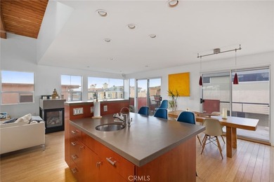 3 Bedroom, 2.5 Bath House + Detached 1 Bedroom, 1 Bathroom - photo 21