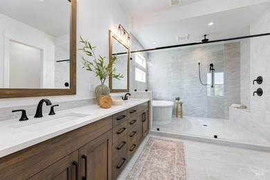 This former Tresidio model home in Valor is now available - photo 23