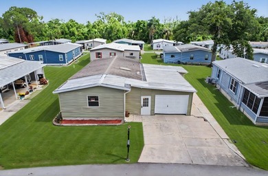 Beautiful 2BR/2BA home located in a highly desirable - photo 3