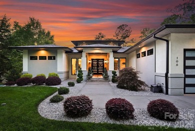 A masterpiece of modern waterfront architecture, Casa Luce is a - photo 2
