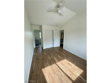 Amazing opportunity to own two duplexes (4 units) and a - photo 15