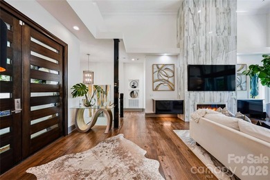 A masterpiece of modern waterfront architecture, Casa Luce is a - photo 7