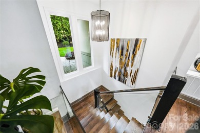 A masterpiece of modern waterfront architecture, Casa Luce is a - photo 9