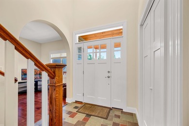 Immaculately maintained 4-bedroom, 5 1/2-bath contemporary home - photo 19