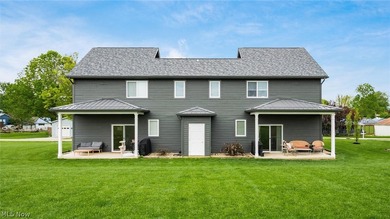 Amazing opportunity to own two duplexes (4 units) and a - photo 31