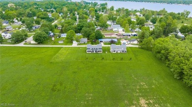 Amazing opportunity to own two duplexes (4 units) and a - photo 33