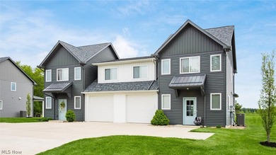 Amazing opportunity to own two duplexes (4 units) and a - photo 34