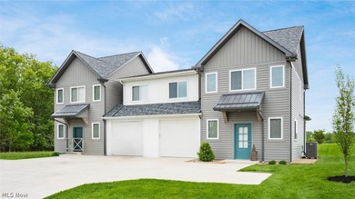 Amazing opportunity to own two duplexes (4 units) and a - photo 38