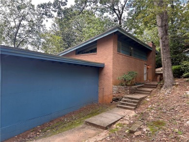 Lake Home Sale Pending in Anderson, South Carolina
