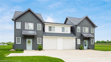 Amazing opportunity to own two duplexes (4 units) and a - photo 42