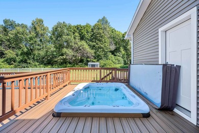 Immaculately maintained 4-bedroom, 5 1/2-bath contemporary home - photo 43