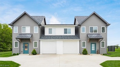 Amazing opportunity to own two duplexes (4 units) and a - photo 45