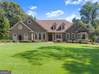 (private lake, pond, coastal) Home For Sale in Hoschton Georgia