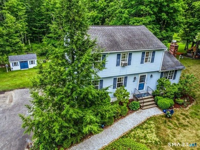 PERFECT SIZE- UPDATED-IMMACULATE! Immaculate and exceptionally - photo 3
