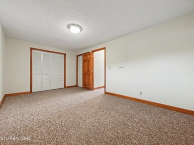 Want a spectacular lake view without breaking the bank? Want to - photo 21