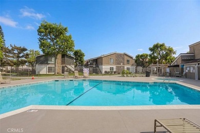 Welcome to 2839 S Fairview St Unit F, a beautifully maintained - photo 9