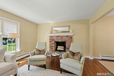 From the moment you arrive, the incredible curb appeal sets the - photo 10