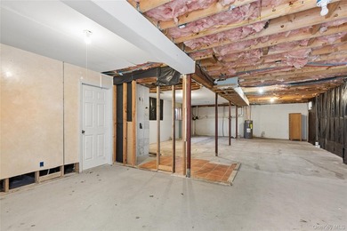 Welcome to this meticulously maintained Ranch in Bellport. This - photo 17