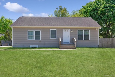 Welcome to this meticulously maintained Ranch in Bellport. This - photo 26