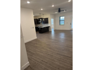 New homes for sale in the exclusive Villas at Anthony Park 55+