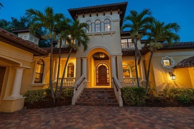 Expansive, gated, waterfront family estate meets effortless - photo 9