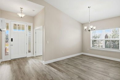 A conveniently located must-see! Fresh interior paint on walls - photo 4