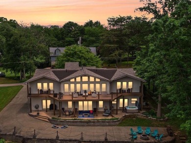 Lake Home For Sale in Somerset, Kentucky