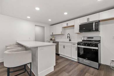 Stunning fully remodeled ranch in a prime location! This 1,638 - photo 12