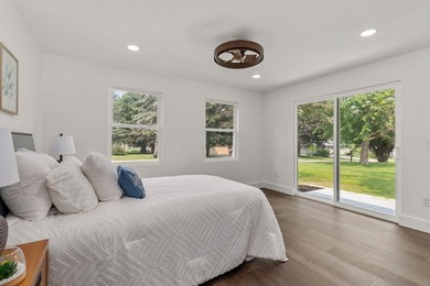 Stunning fully remodeled ranch in a prime location! This 1,638 - photo 27