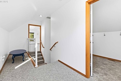Spacious modern home in a well-kept neighborhood with updated - photo 29